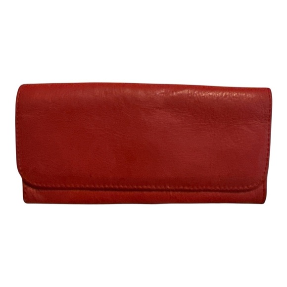 🧡 5 for $25 🧡 WILSONS LEATHER Elegant Red Leather Clutch - Picture 1 of 4